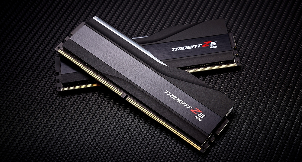 Оперативная память 64 Gb 6000 MHz G.Skill TRIDENT Z5 RGB Black (F5-6000J3238G32GX2-TZ5RK)