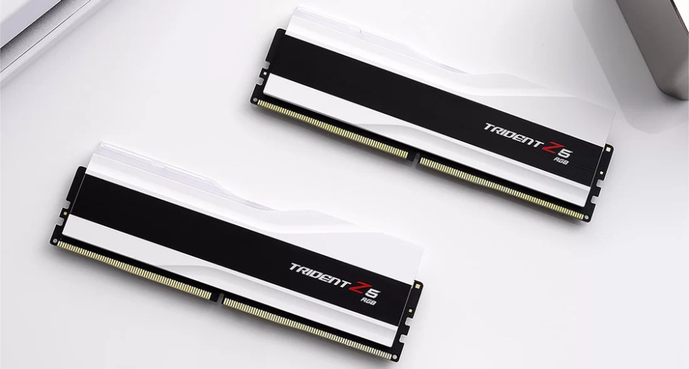 Оперативная память 64 Gb 6000 MHz G.Skill TRIDENT Z5 RGB White (F5-6000J2836G32GX2-TZ5RW)