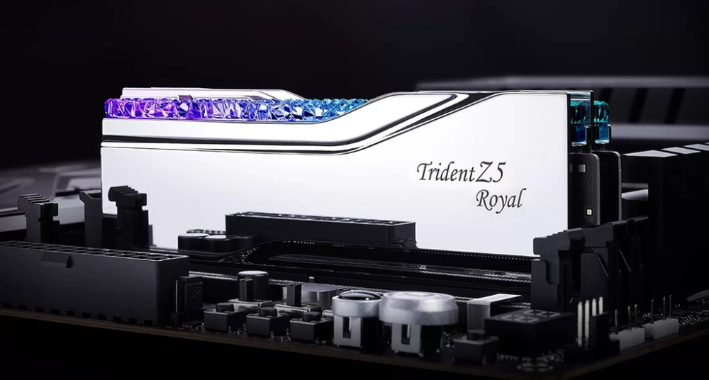 Оперативная память 32 Gb 6000 MHz G.Skill TRIDENT Z5 ROYAL RGB Silver (F5-6000J2836G16GX2-TR5S)