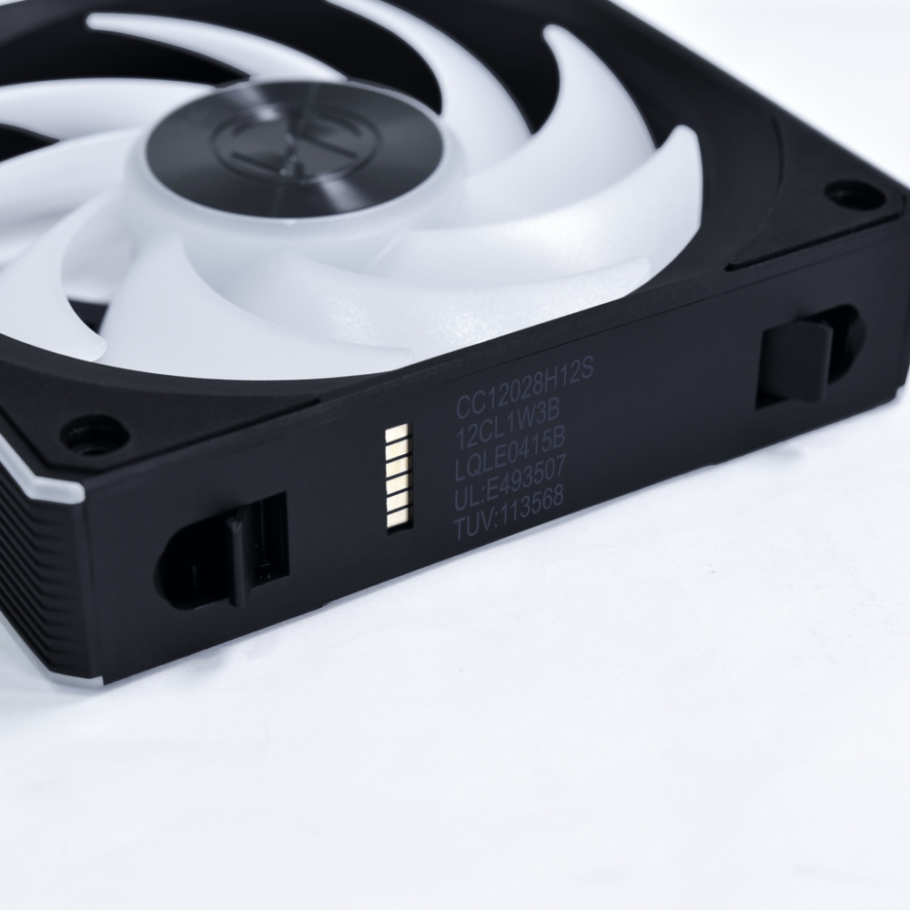 Комплект вентиляторов для корпуса Lian Li UNI FAN CL WIRELESS 120 12CL1W3B ARGB Black (G99.12CL1W3B.R0)