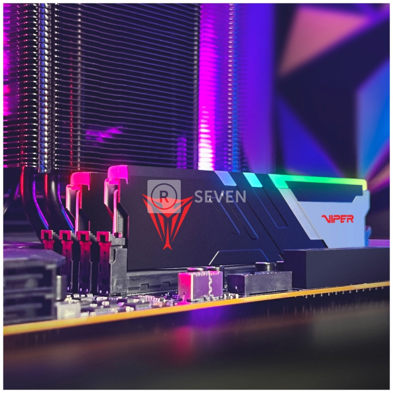 Оперативная память 32 Gb 5600 MHz PATRIOT VIPER VENOM RGB (PVVR532G560C36K)